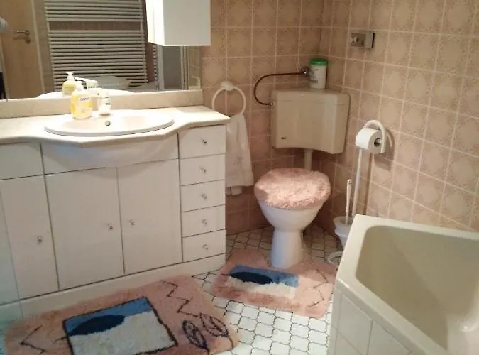 In D 63667 Nidda, Gaesschen 8 Erdgeschoss Rechts דירה Nidda